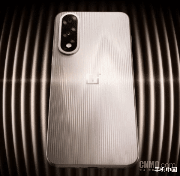 大电池+防水!一加Ace 5至尊版居然被骑手夸爆了