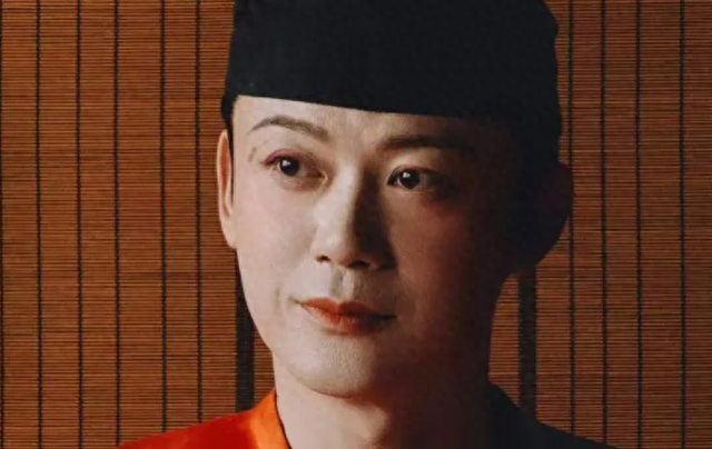 演了一辈子日本人没火,搭档佟丽娅没红,如今靠着雷佳音终于红了