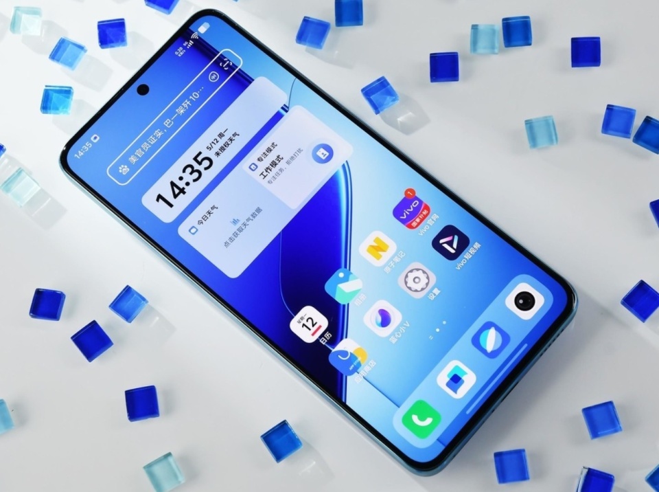 驍龍8至尊版旗艦重回低價，6800mAh+2K屏，國補后的價格太刺激了