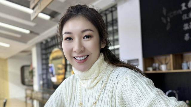 TVB知名女星公开追债，同时宣布再婚嫁高级督察！