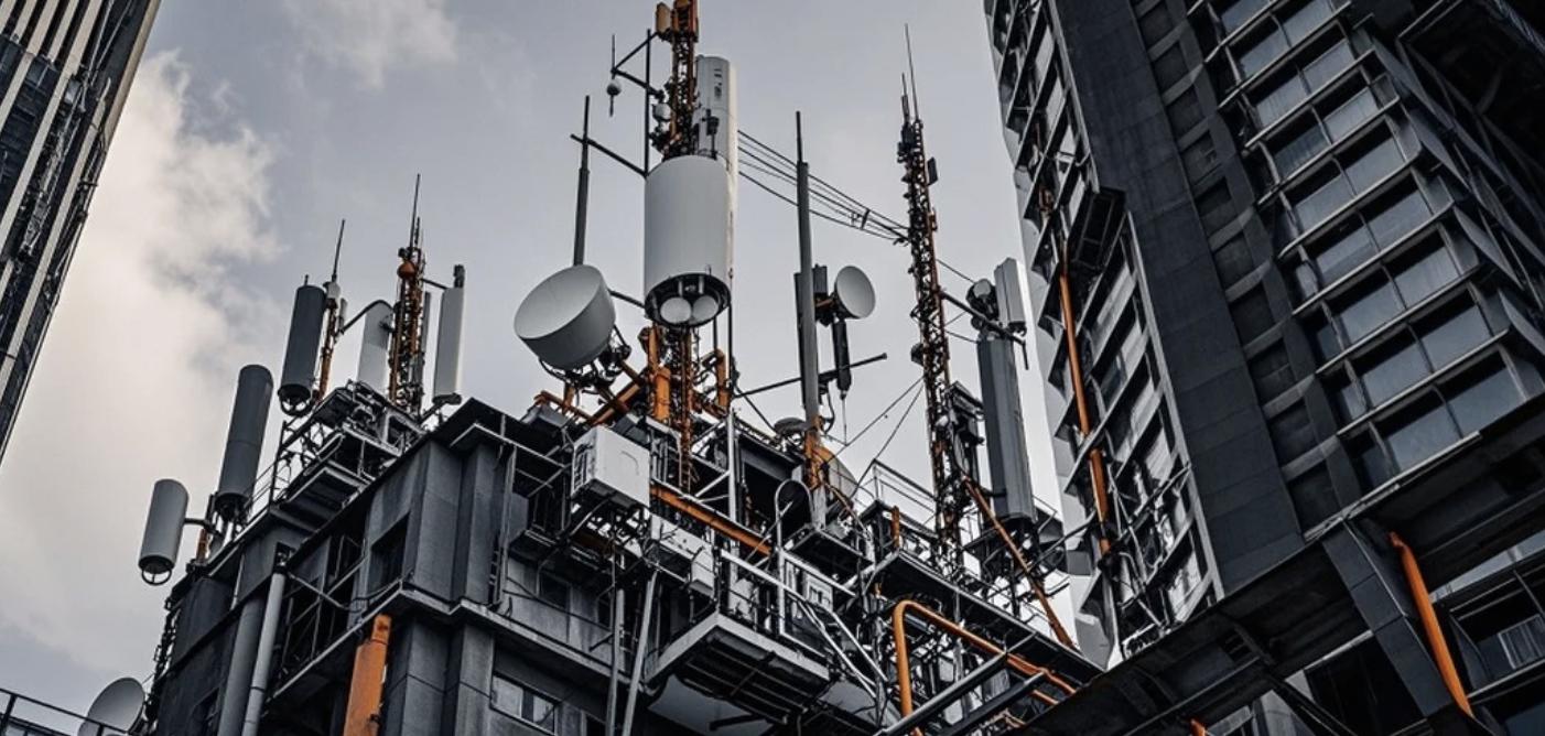 算力萬倍爆發！AI時代共破十大無線網絡挑戰，夯牢數智化基石