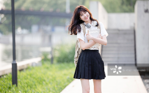 我妈重男轻女，养我就是为了给她赚钱……