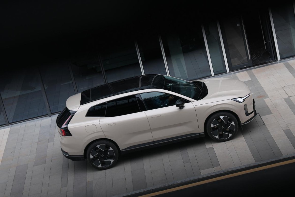 预算30万元,买奥迪Q5L不如买沃尔沃全新XC70!实力全面有硬核