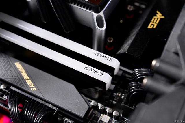 KEYMOS科摩思天河玄女DDR5 RGB灯条图赏:高颜值!实力派!