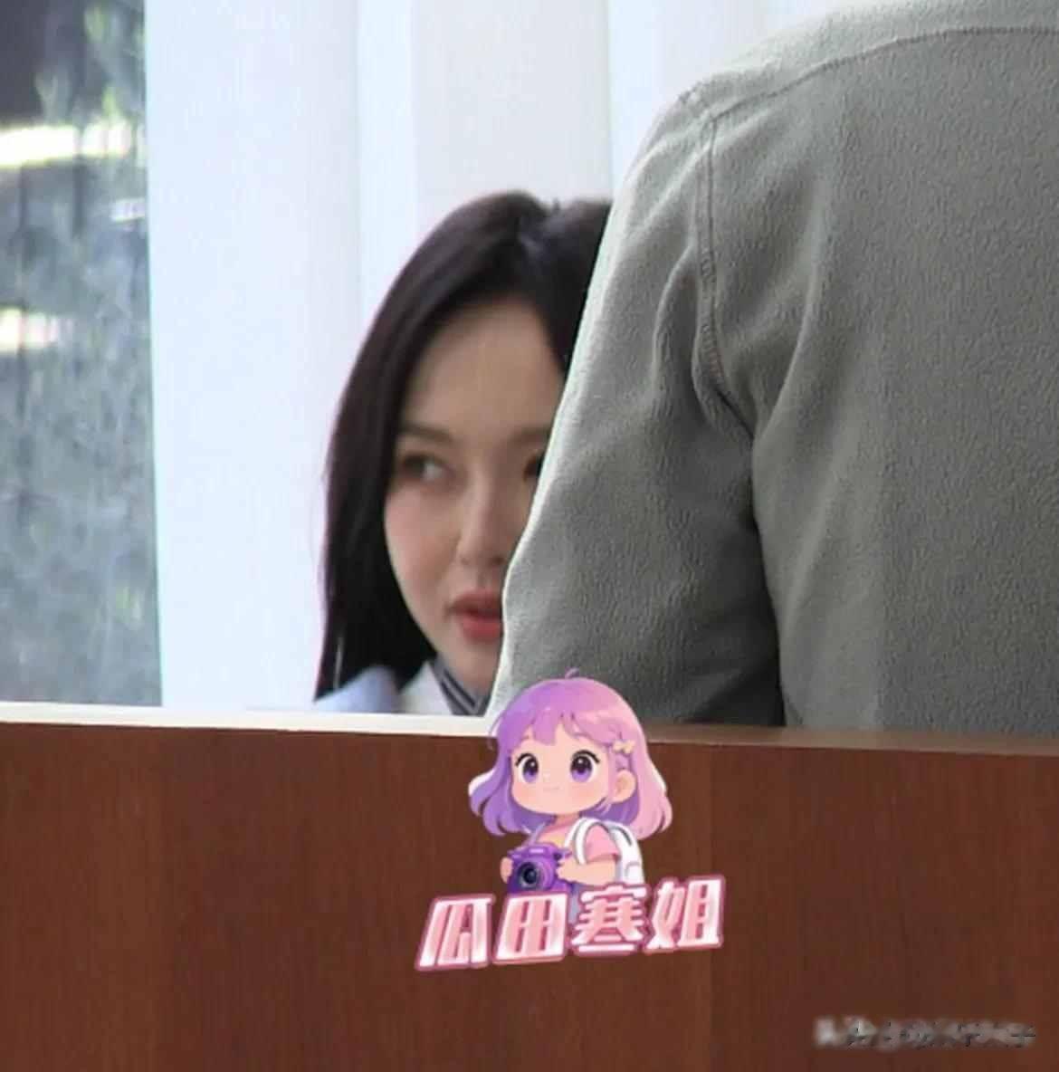 唐嫣复工脸肿如馒头！罗晋父亲头七后首现身，心碎状态引泪目