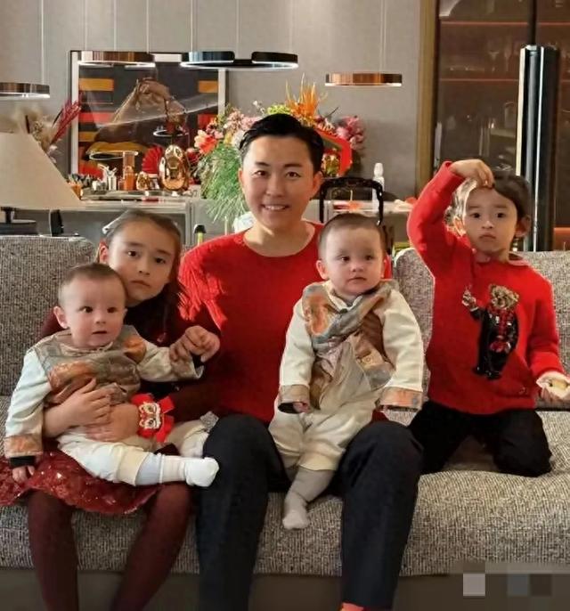 叶海洋人设崩塌?前女友曝其频繁出轨,四个孩子均非亲生?!