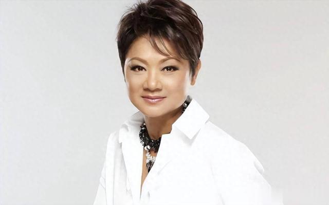 她靠《上海滩》赚了16套豪宅，全球旅游享受人生，如今成不老传奇