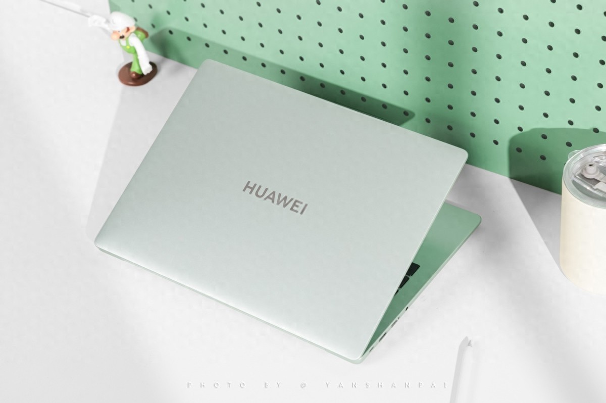 618优惠指南:华为笔记本Linux版,学生专享福利来袭!