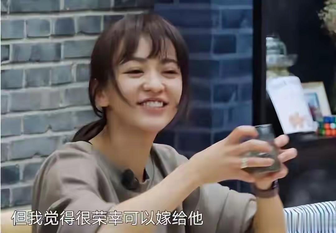 表面“清纯玉女”,实则却“渣到不行”,这几位女星一个比一个装