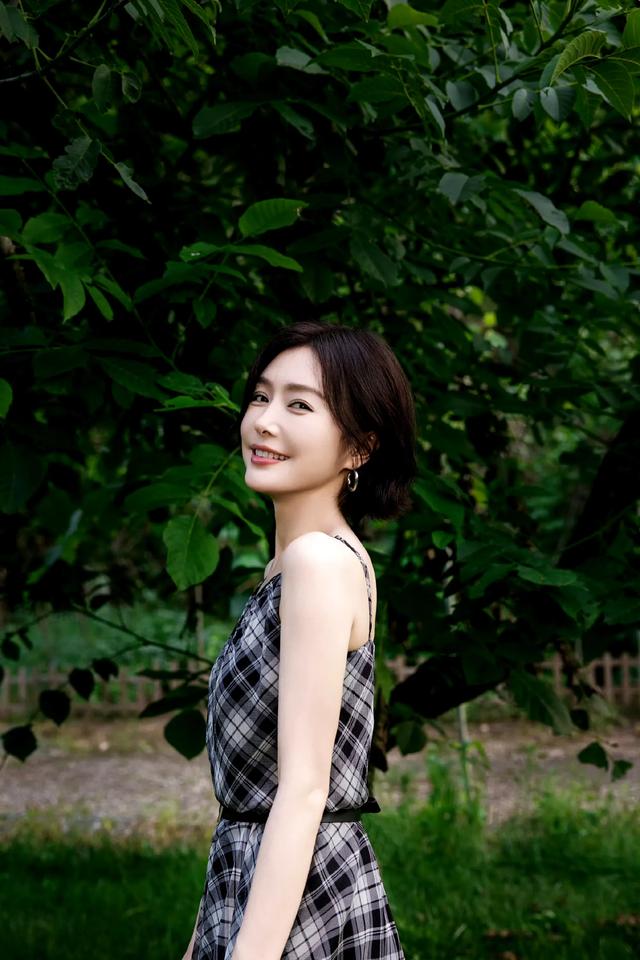 秦岚,好一个甜姐儿,越活越年轻