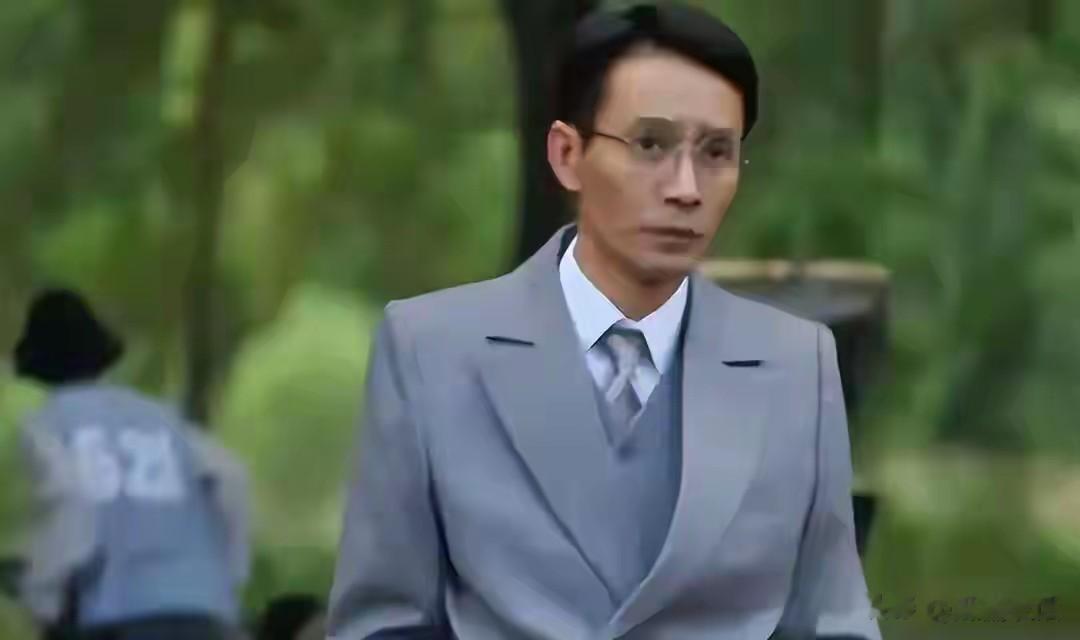 田小洁让前妻过丧偶式婚姻,却把二婚江珊宠成宝,曾萍到底差在哪