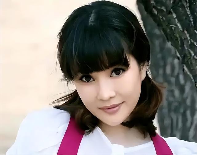 62岁戴志诚的现状：跟“师叔前妻”结婚21年，继女是他唯一的孩子