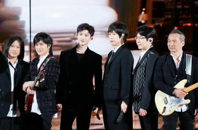 少年感十足的国民偶像洗牌，白敬亭9檀健次8吴磊7王一博6成毅第2