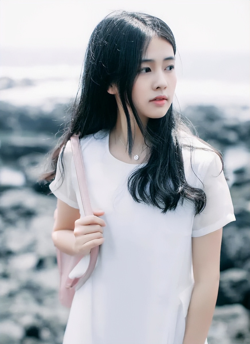 女二别选太惊艳，《北上》李宛妲一出场，白鹿一部剧白演了