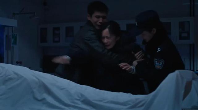 她长得漂亮戏也好,出道18年不温不火,今靠《以法之名》终于火了