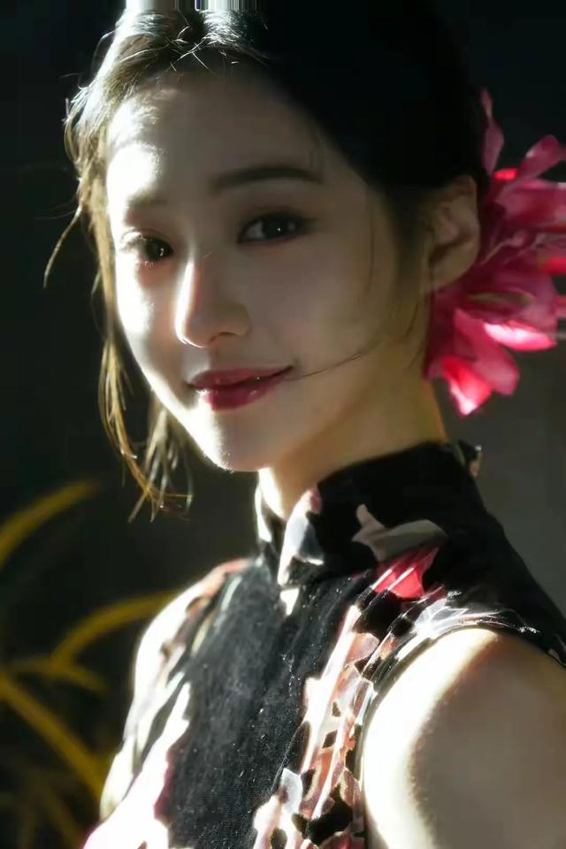 100位女星旗袍美图欣赏