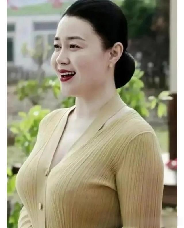 关婷娜，原来她年轻的时候这么美