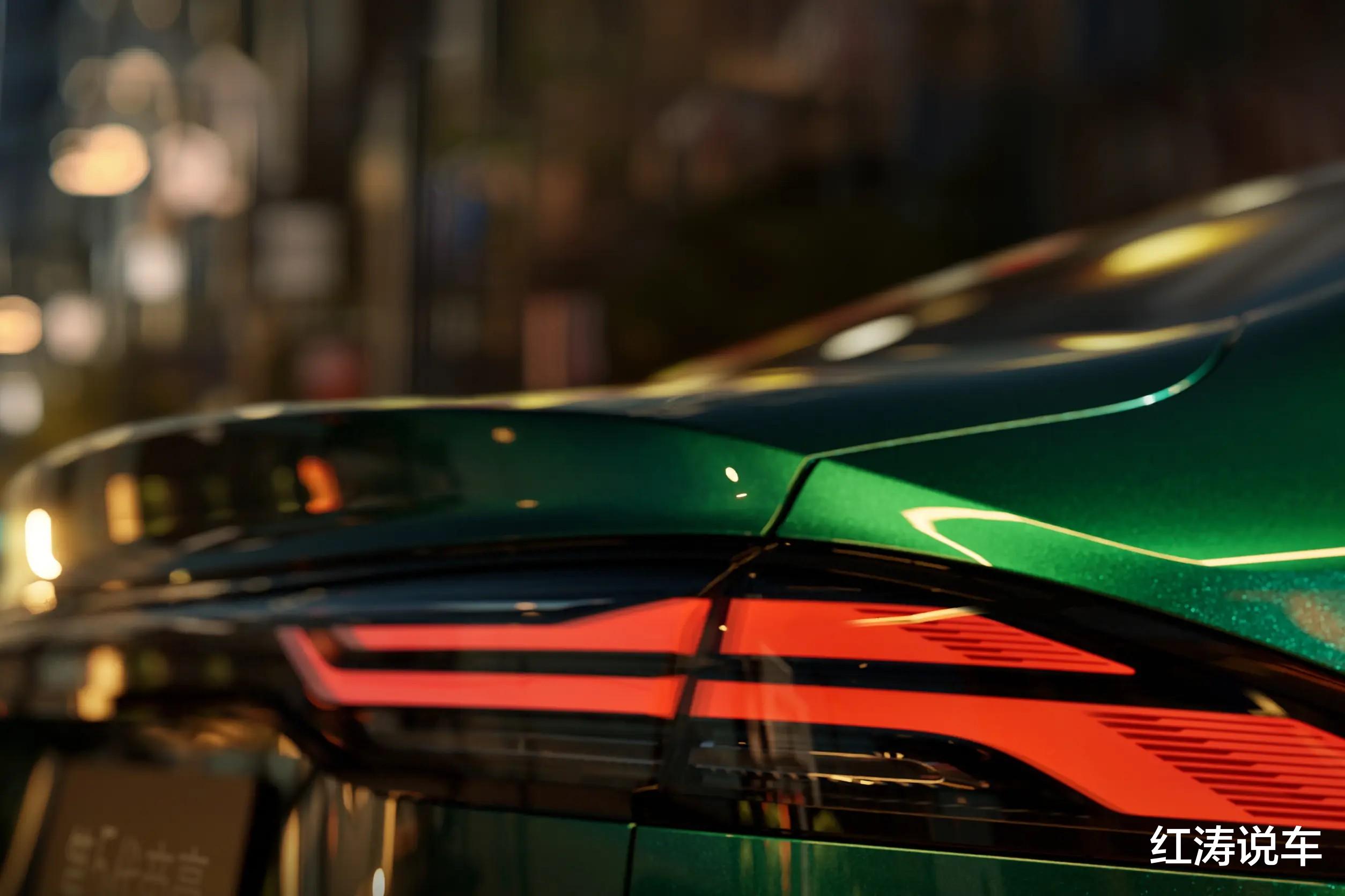 第5代吉利帝豪官图发布，外观漂亮，尺寸大过星瑞，配1.5L和1.5T