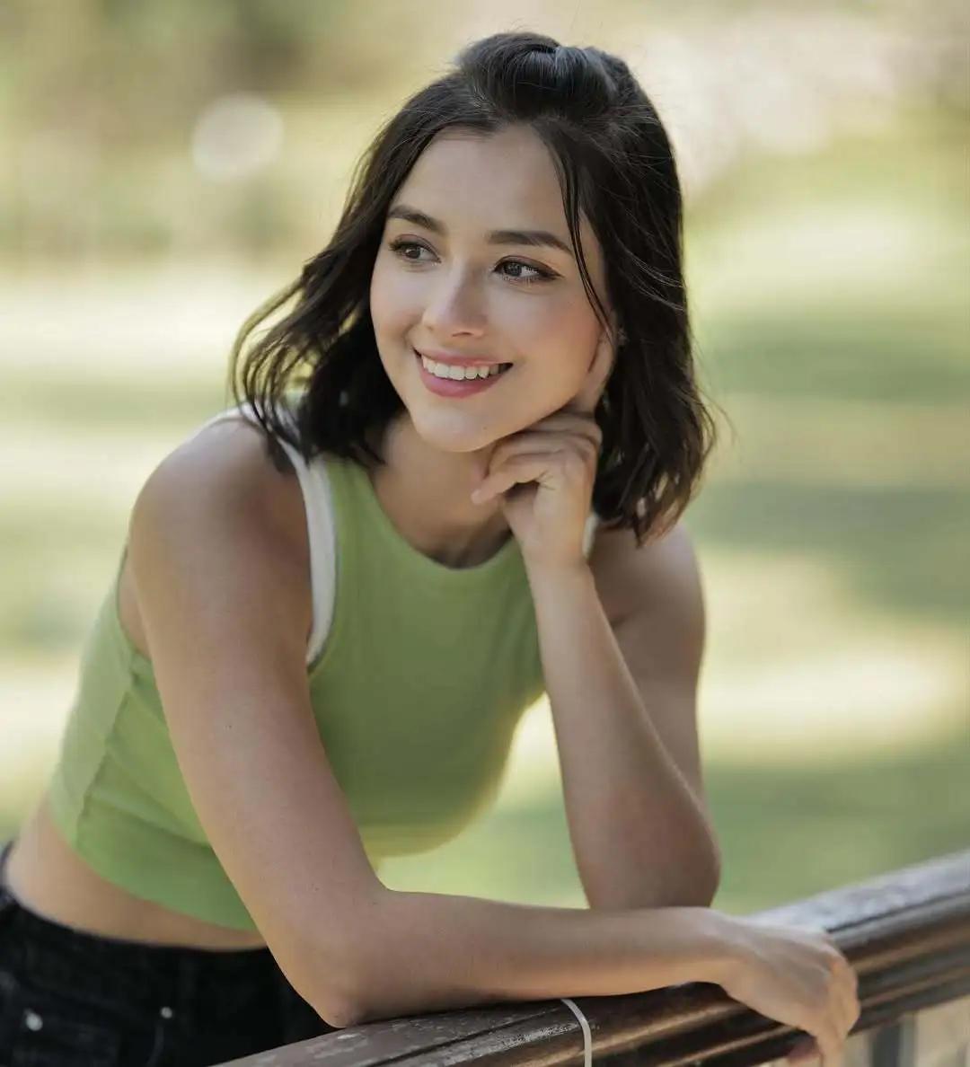 前港姐冠军承认因广东话欠佳阻碍事业,自爆患妇科病或要终生服药