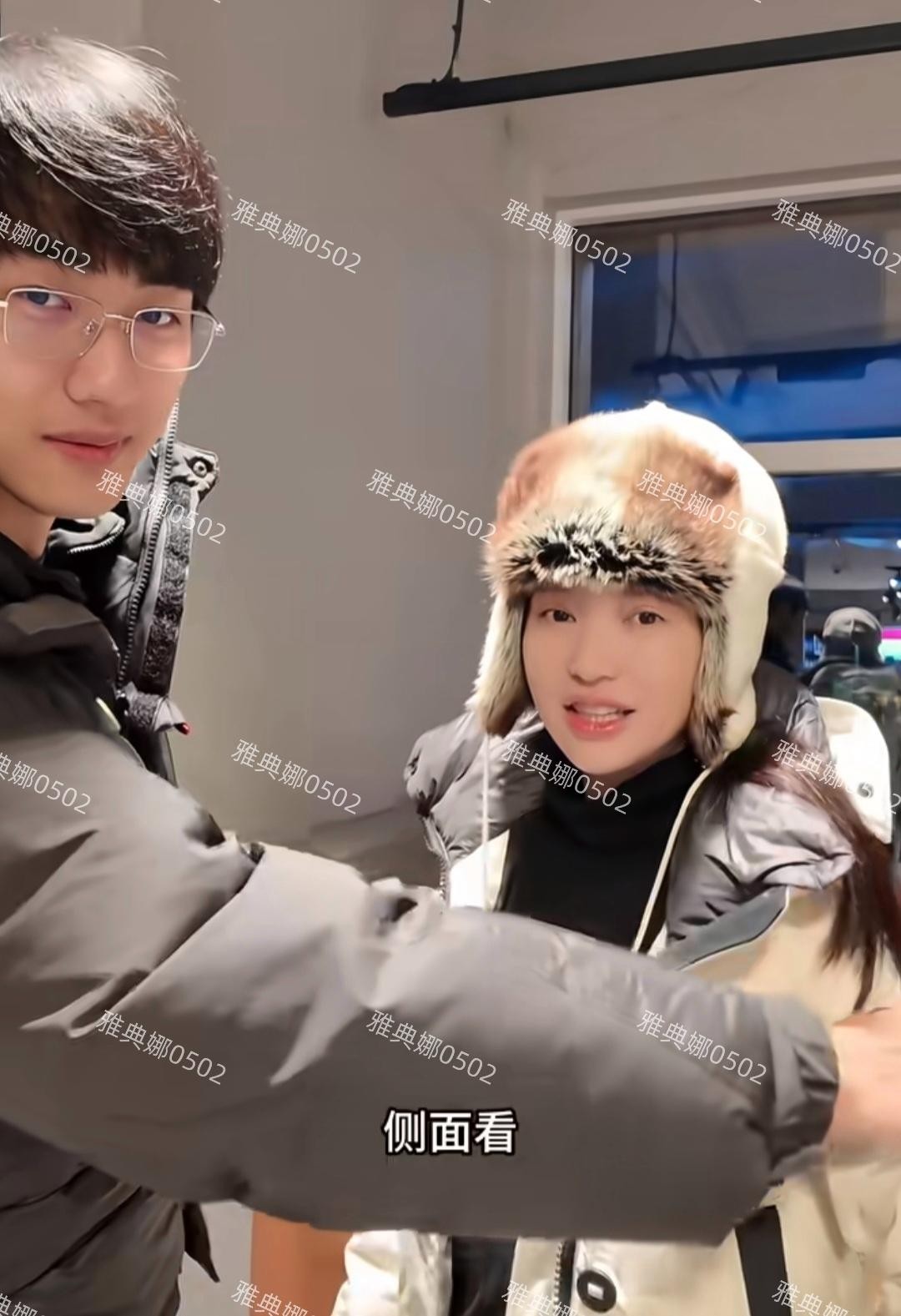 山姆超市偶遇金莎和孙丞潇,金莎本人不年轻,一看就比老公大很多