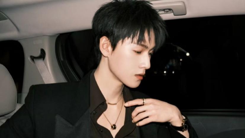 李昀锐又上热搜？泡面梗火了，网友直呼太上头！