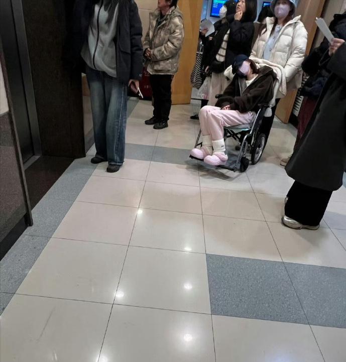 编剧汪海林说赵露思栽了,这么多前辈给赵露思打样,抄答案都不会