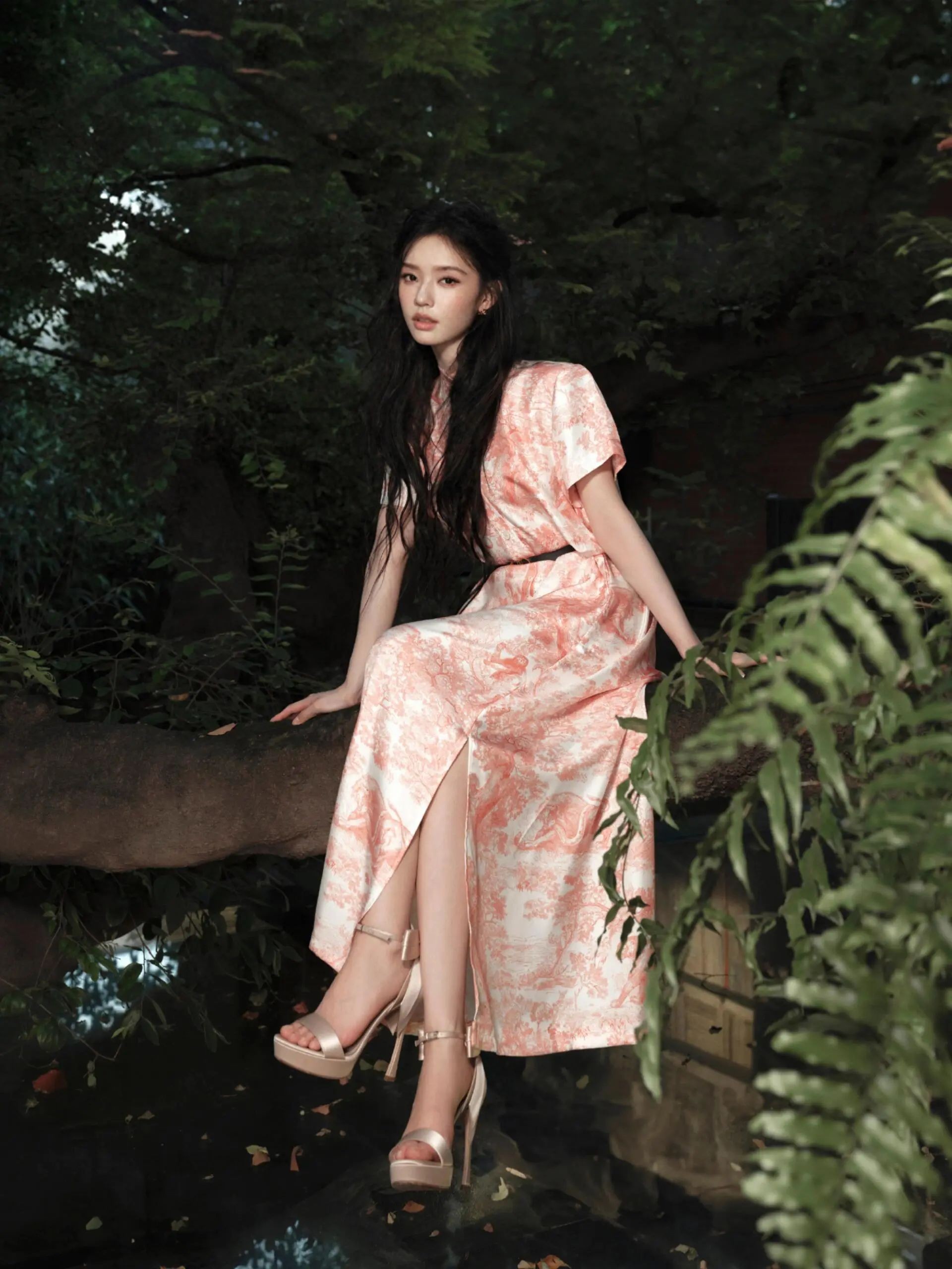 林允如今也太美了,比美人鱼那会美得不是一星半点