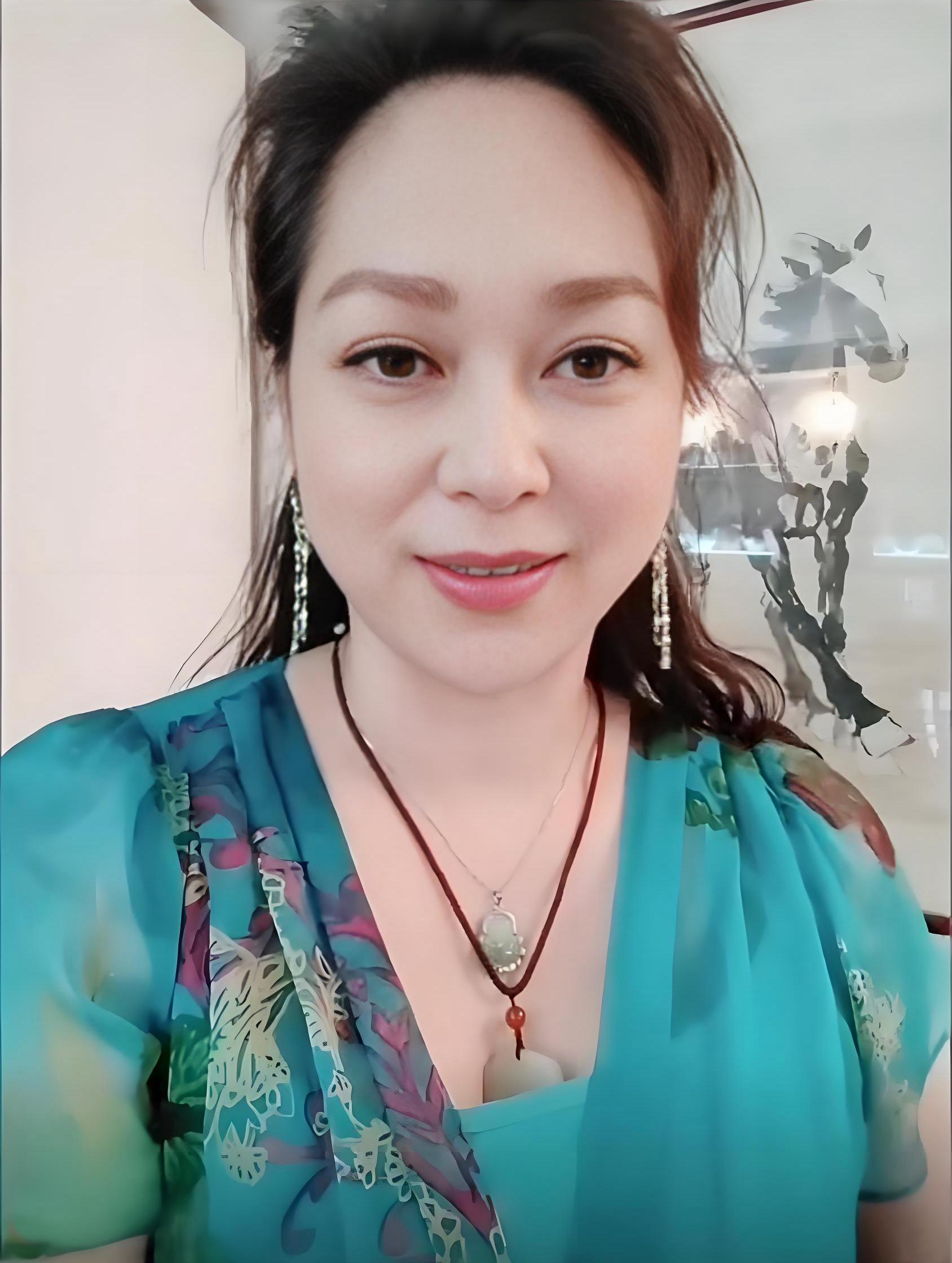 72岁陈国军:晚年有两大烦心事,头发花白还要拼