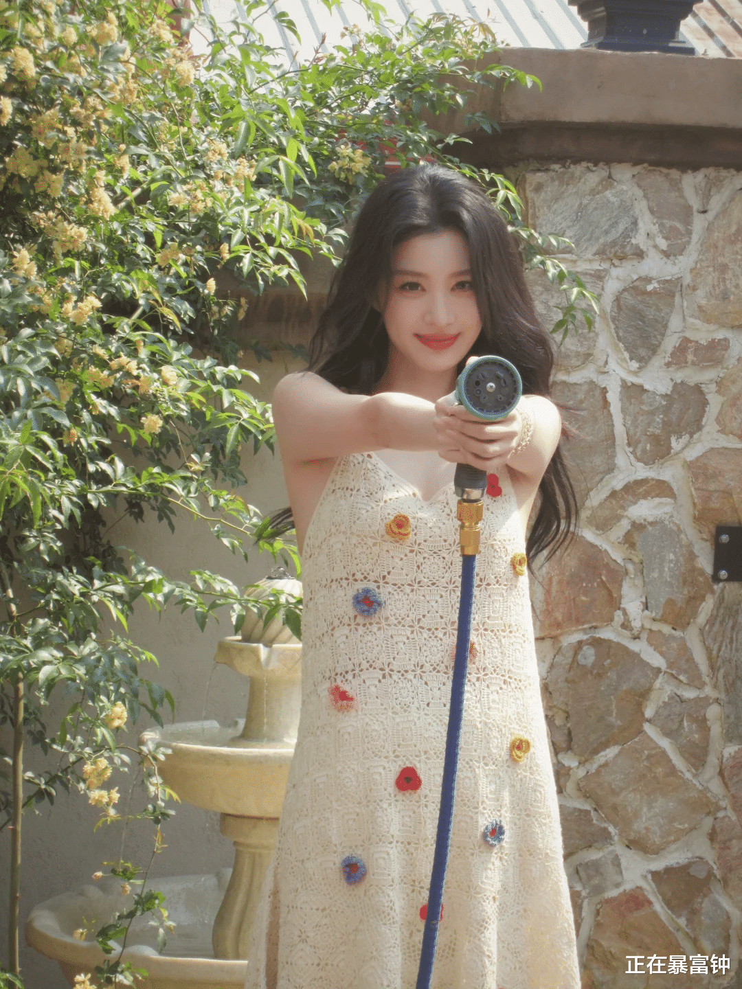 王楚然的 “呼吸感” 火出圈,网友:这才是真?人间仙女