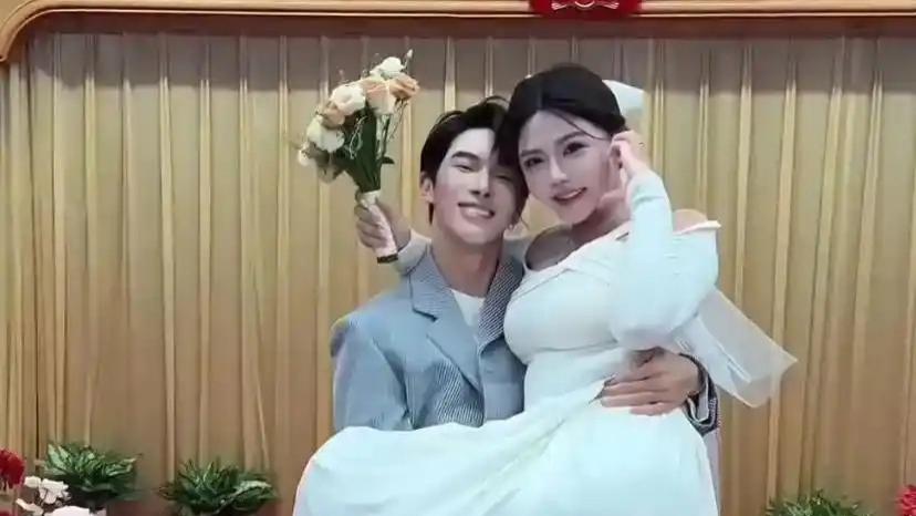 宋浩然自曝净身出户，未争夺女儿抚养权，房子车子已交给韩安冉