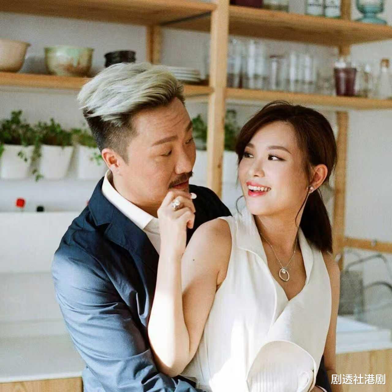 香港知名女星近况曝光！面容憔悴现身拜佛，前夫月付六位数赡养费