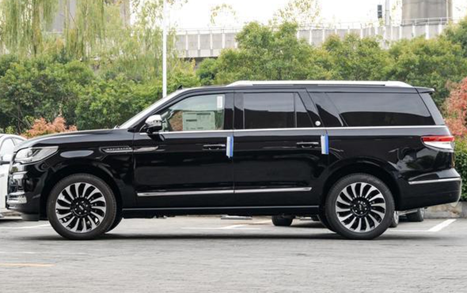 2025年你能买到的10个最大SUV，没有最大只有更大