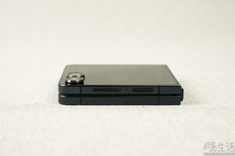 三星Galaxy Flip7评测：内涵与众不同的小折叠