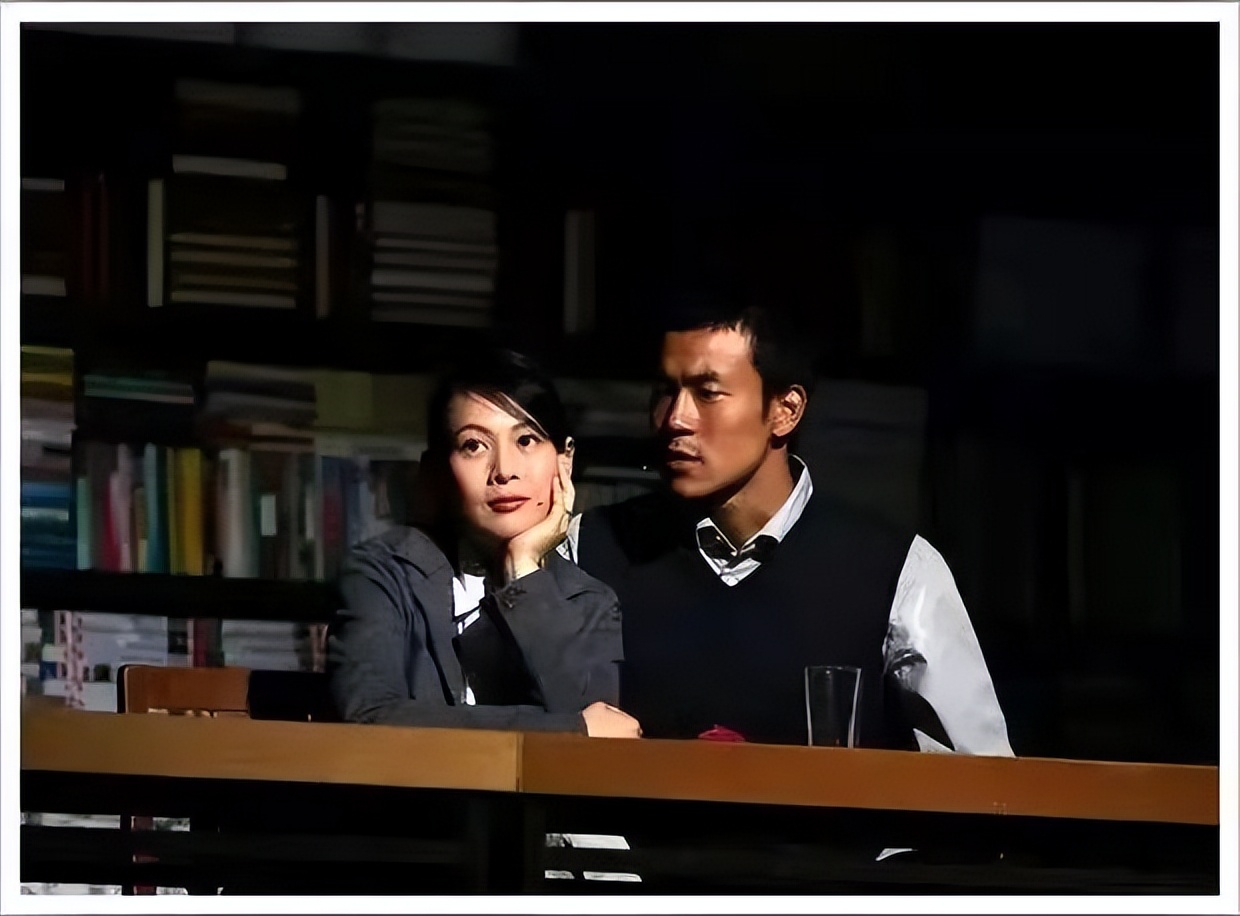 段奕宏说的没错，不拍戏就消失的廖凡，早已在另一个圈子红得发紫