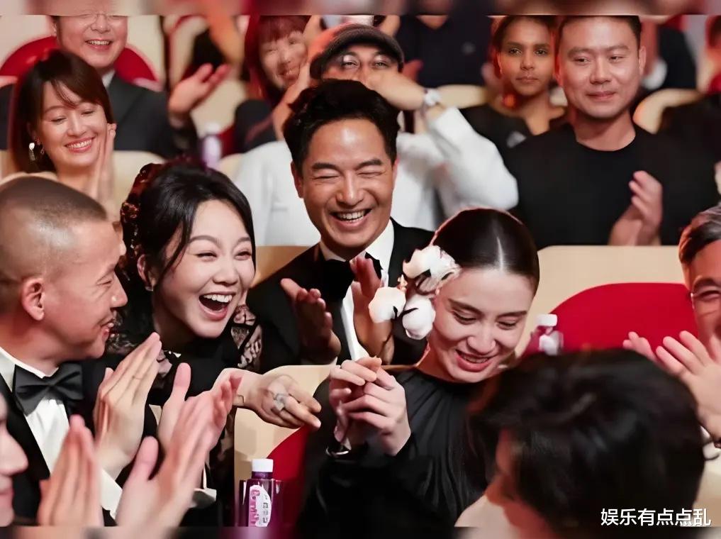 万茜调侃天气太热，没事就喜欢去刘亦菲家蹭空调，理由超搞笑