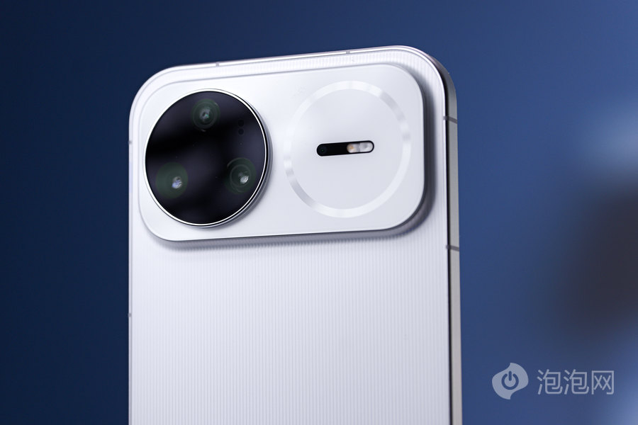 華為nova 15 Pro評測：超級nova全面煥新，顏值與性能雙巔峰