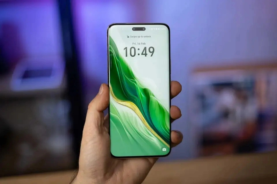 榮耀徹底“攤牌了”，從5699元跌至2989元，進入清倉倒計時