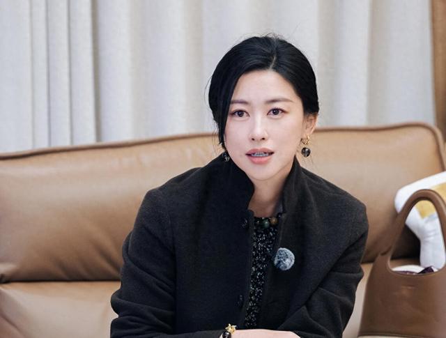 这一次,朱珠把真人秀的“虚伪”撕了个粉碎