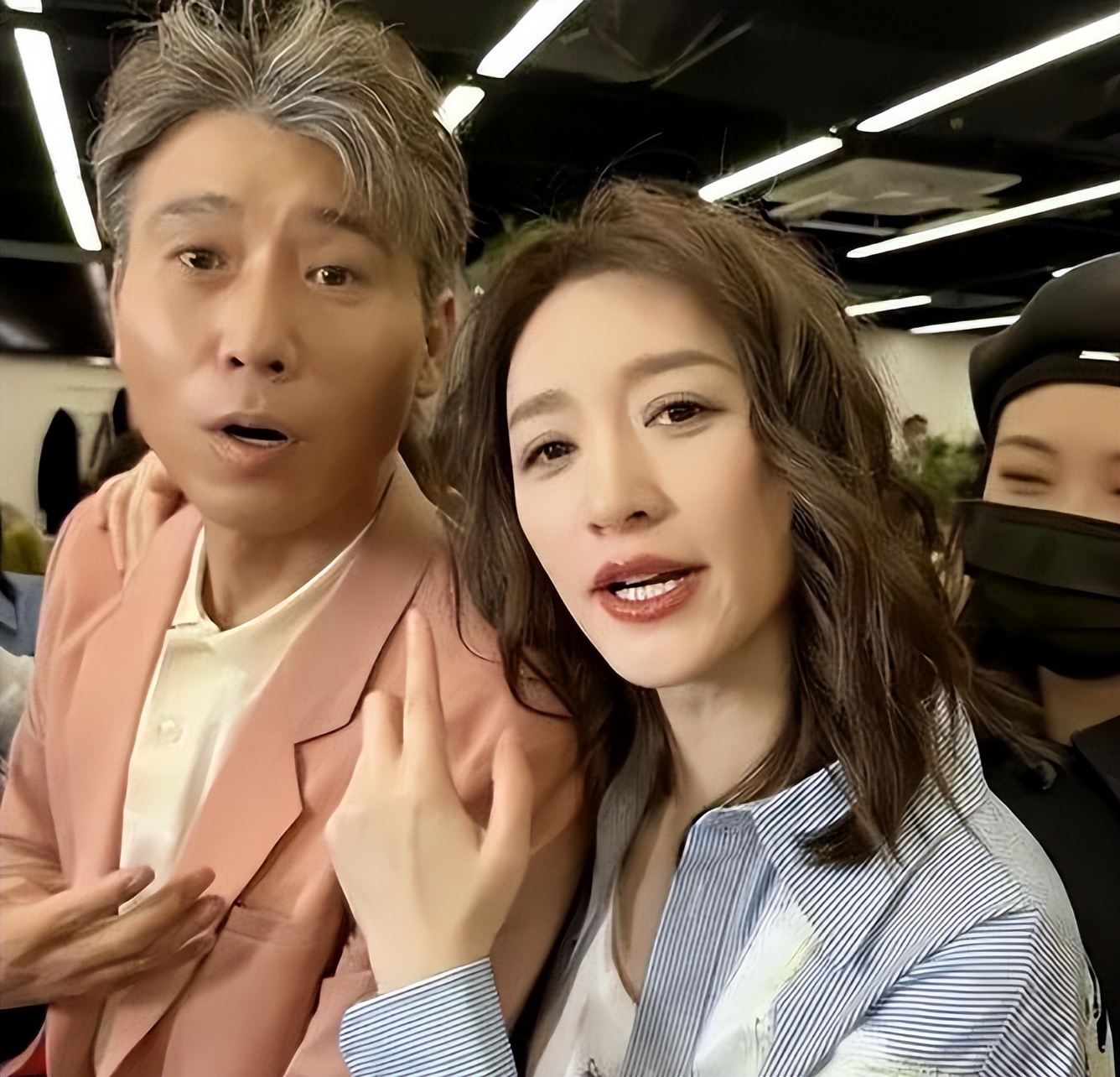 朱媛媛不会想到，自己离开3个月后，李乃文走上了一条“上坡路”