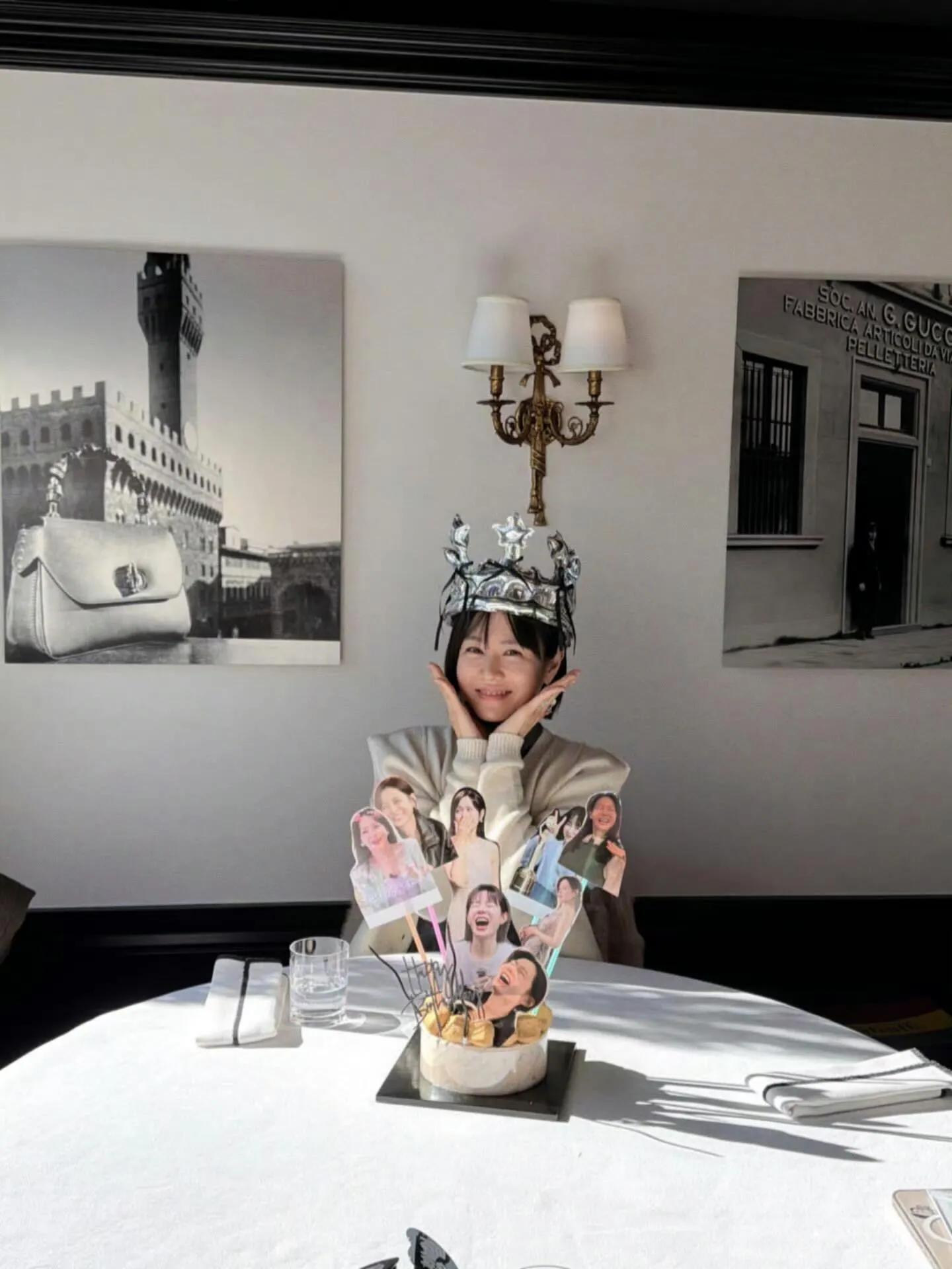 孙艺珍儿子陪她过生日,孕肚明显疑怀二胎,家里的水晶吊灯很奢华