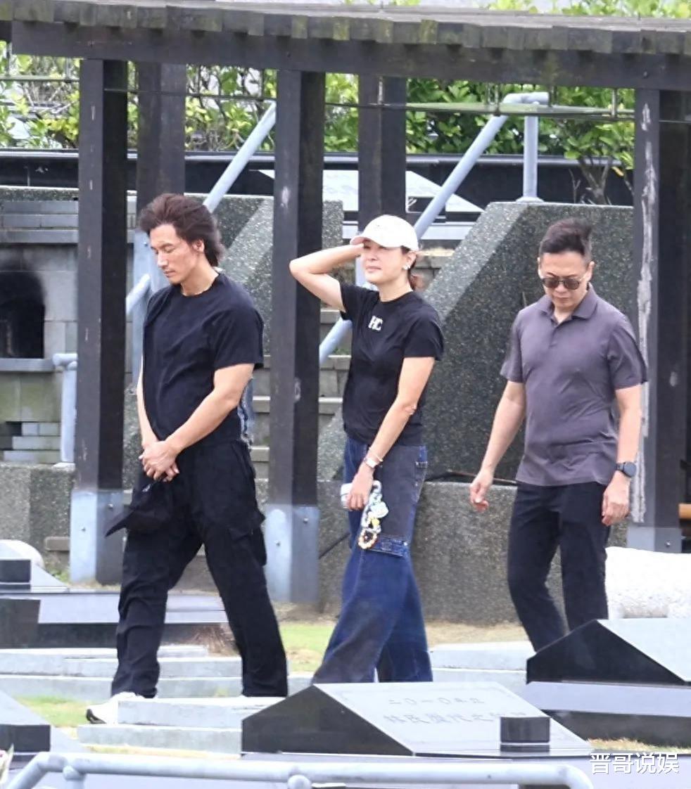 言承旭祭拜大S，贾永婕同行分享两人对话，曝在墓地发现钉子