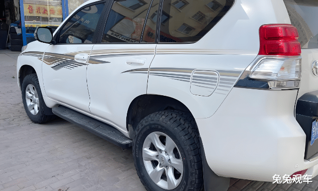 SUV底盘越高越好？底盘高不等于通过性好？这些隐藏参数才是脱困关键