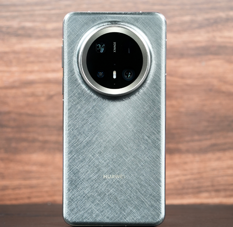 这是怎么了?华为Mate 70 Pro+降幅高达1600元,不好卖了吗?