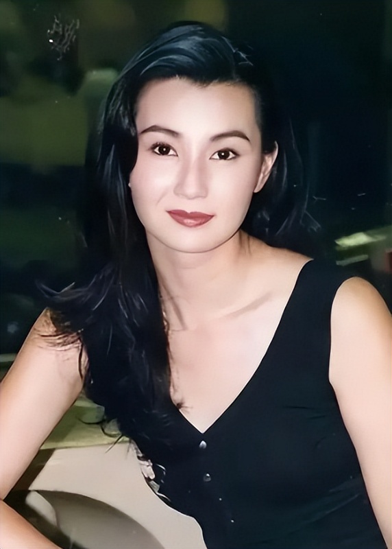 王晶不再隐瞒!曝光张曼玉60岁不婚不育内幕,主因不是梁朝伟