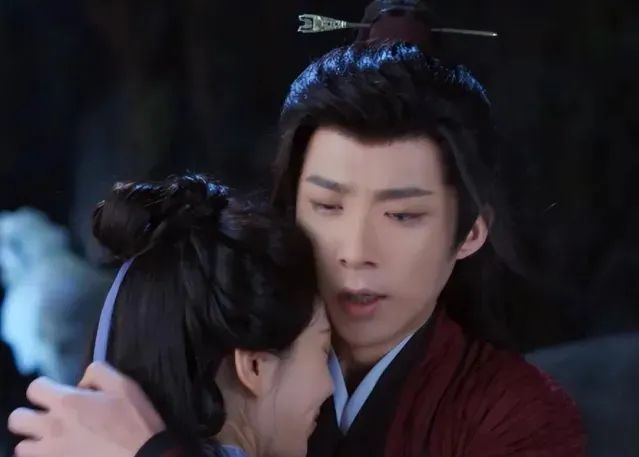 没事吧，他竟然丑出圈了？