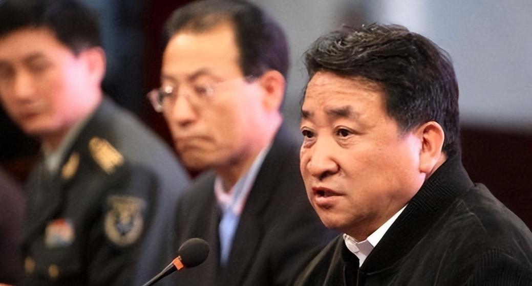 “约谈风波”不到2天，郭德纲发文8字回应，冯巩的态度说明一切