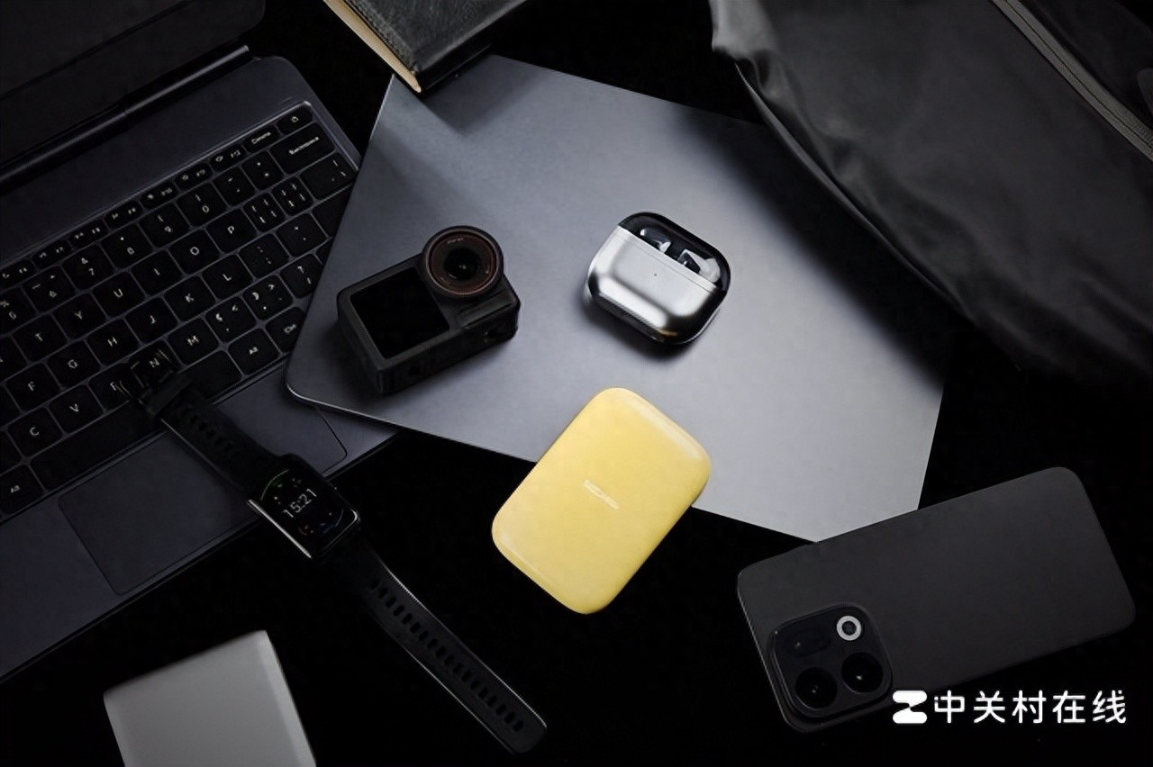 致態靈·潮流版PSSD圖賞：至高2000MB/s的磁吸式移動存儲新秀