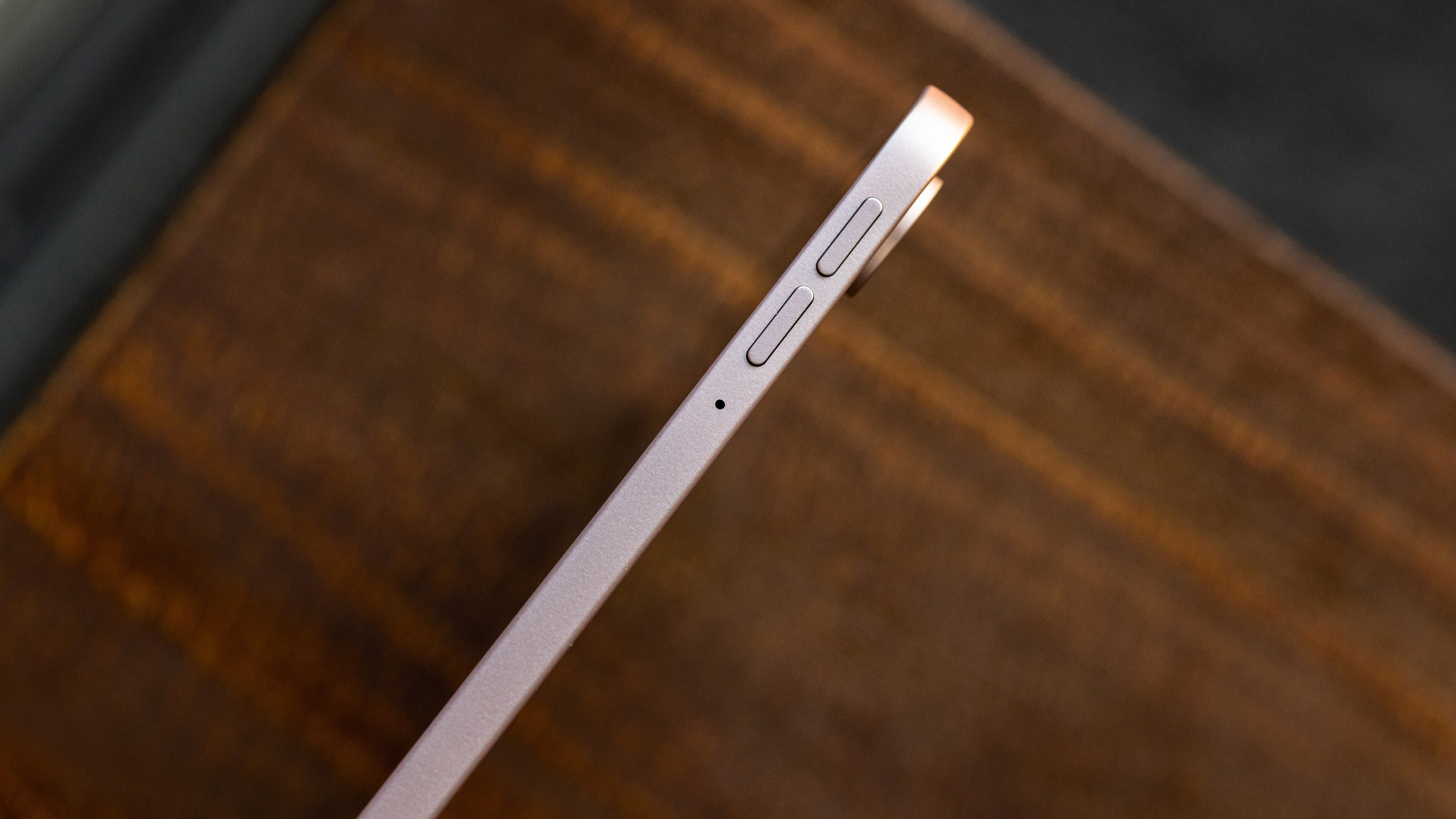 OPPO Pad Air5柔光版圖賞：顏值與實力兼備，娛樂學習全hold住