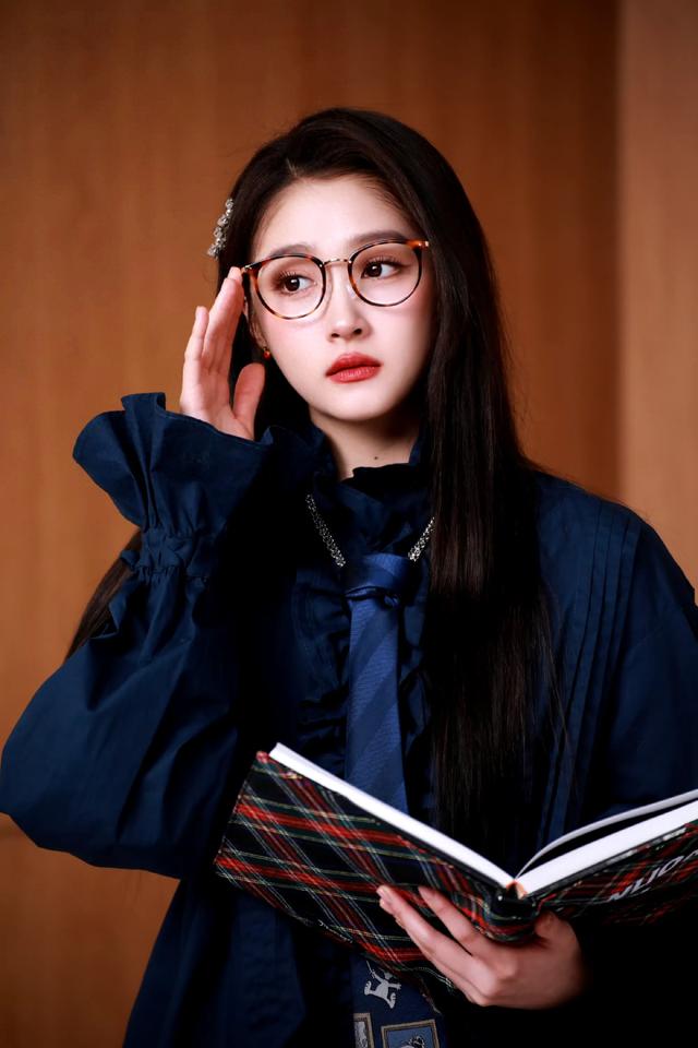 今日份新鲜的关晓彤