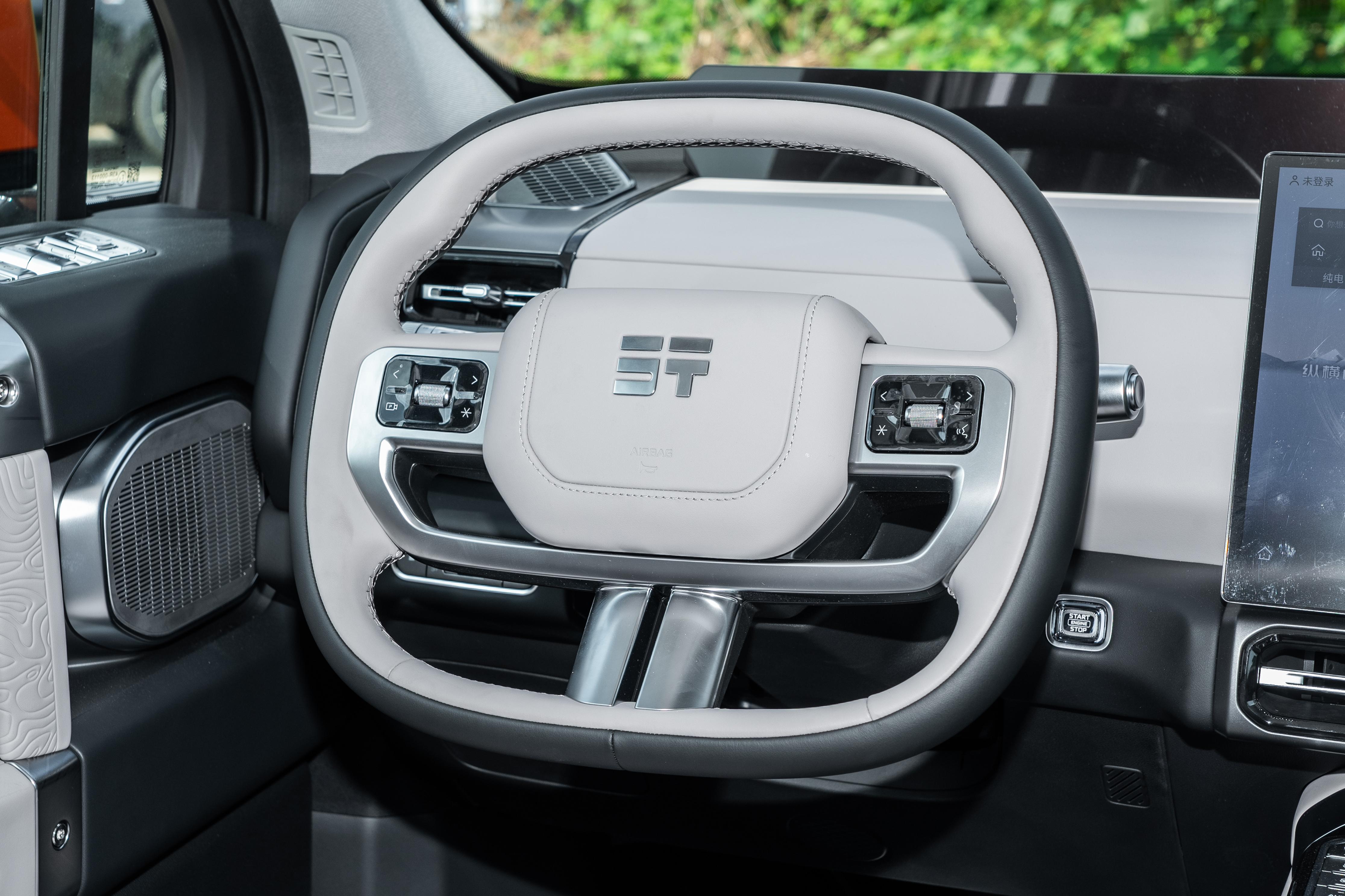 奇瑞又添硬派越野，水陆通吃，车长接近5米2，家用越野兼具